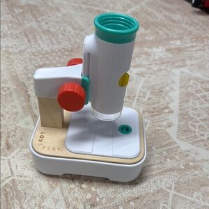 LOVEVERY Discover & Inspect Microscope + Image Slide Wheels & Specimen Clip